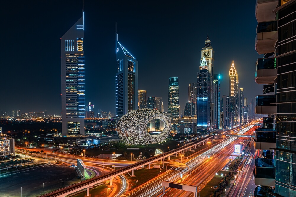 stopover-in-dubai_dubai-by-night stopover-in-dubai_dubai-by-night
